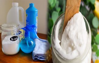 How To Make Organic Homemade Bathroom Cleaner